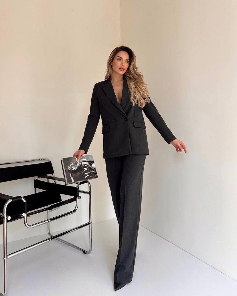 ست کت و شلوار مشکی لینن ست کت و شلوار مشکی لینن