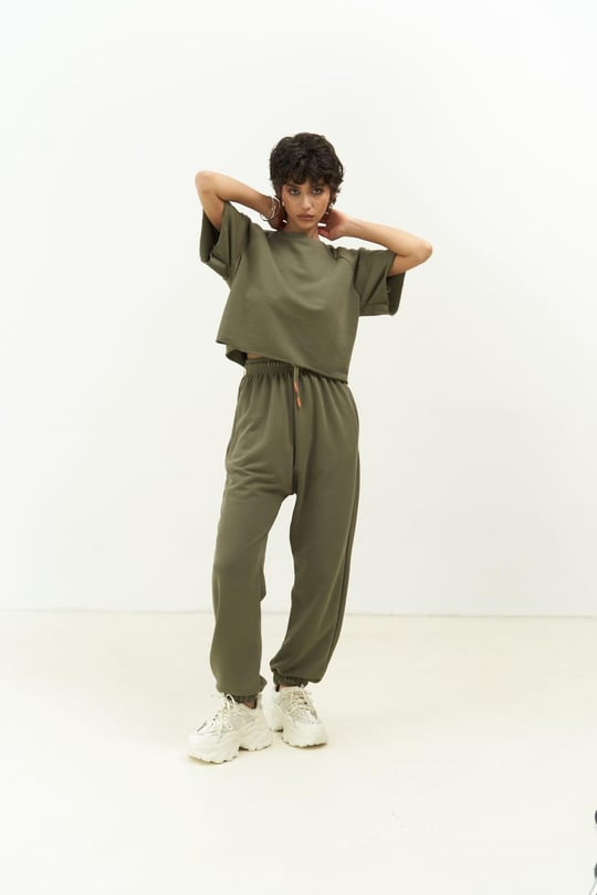 ست لباس ورزشی سبز Vero ست لباس ورزشی سبز Vero