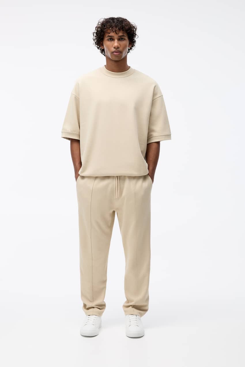 JOGGING TROUSERS CREAM WITH SEAM DETAIL JOGGING TROUSERS CREAM WITH SEAM DETAIL