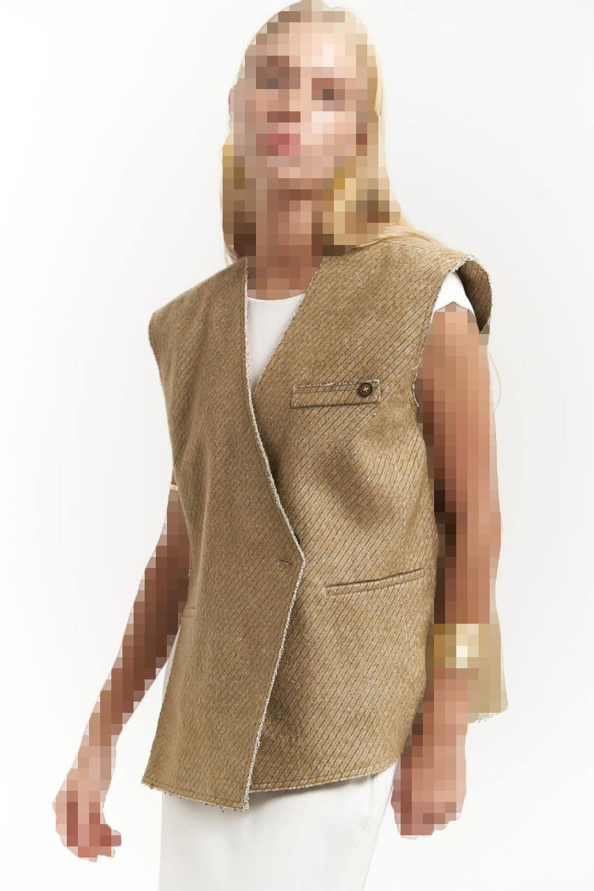 جلیقه با چاک کناری خردلی Faven جلیقه با چاک کناری خردلی Faven