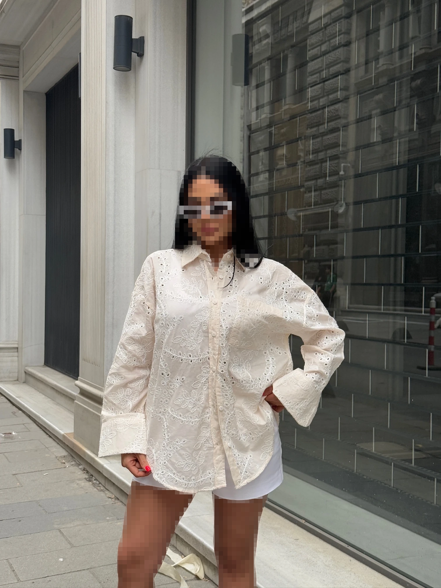 شومیز تک جیب گلدوزی کرم شومیز تک جیب گلدوزی کرم