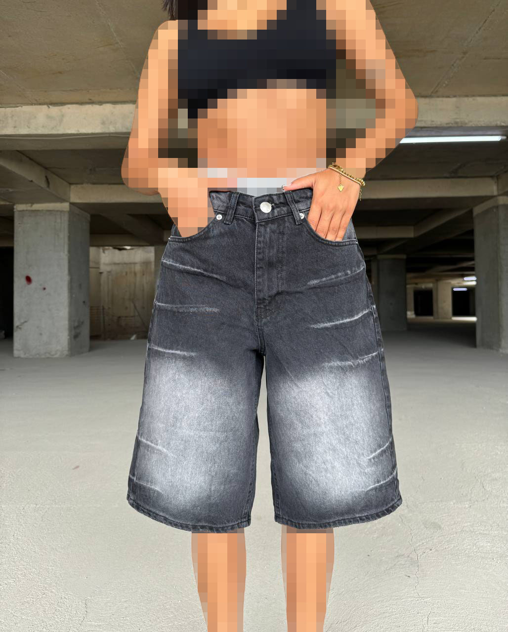 شلوارک جین طوسی خط دار شلوارک جین طوسی خط دار