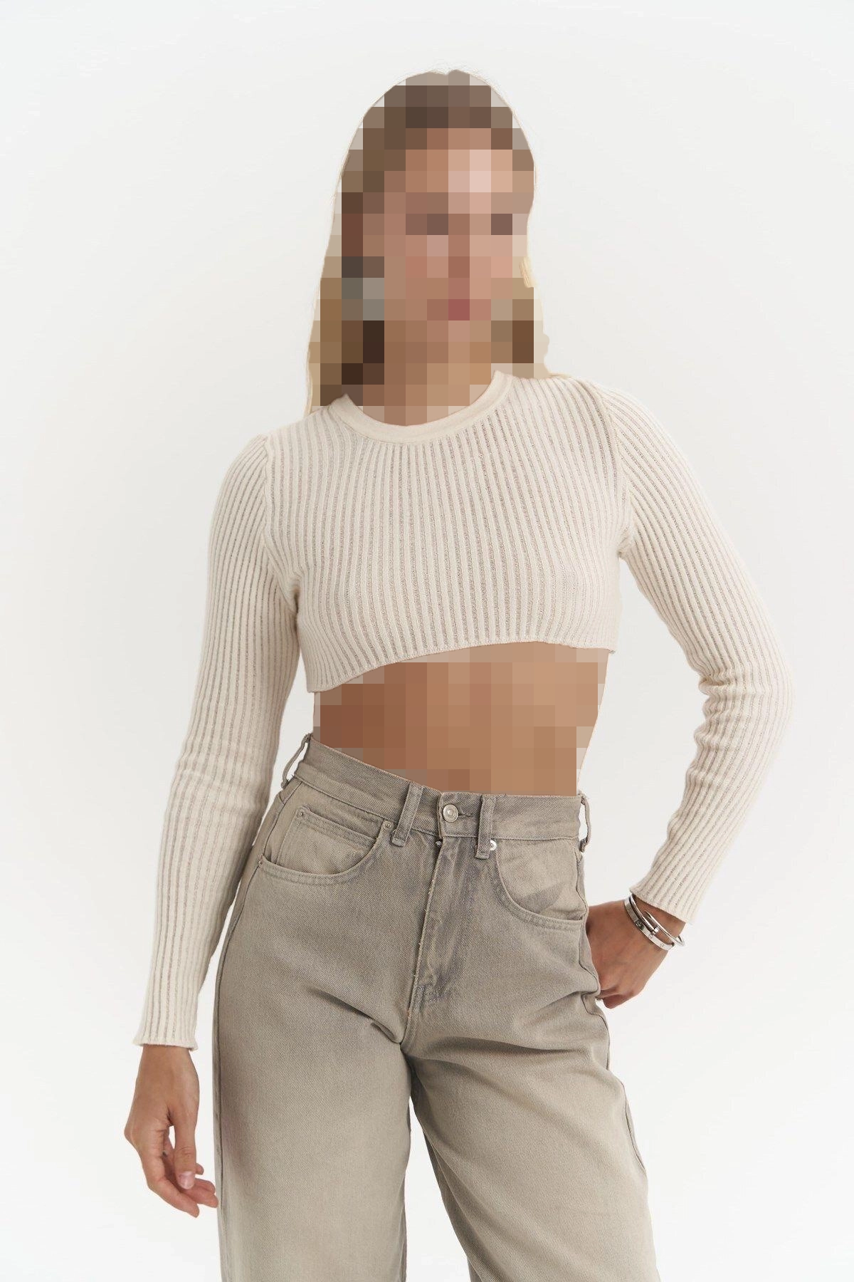 بافت نرم لیانا کرم کراپ بافت نرم لیانا کرم کراپ