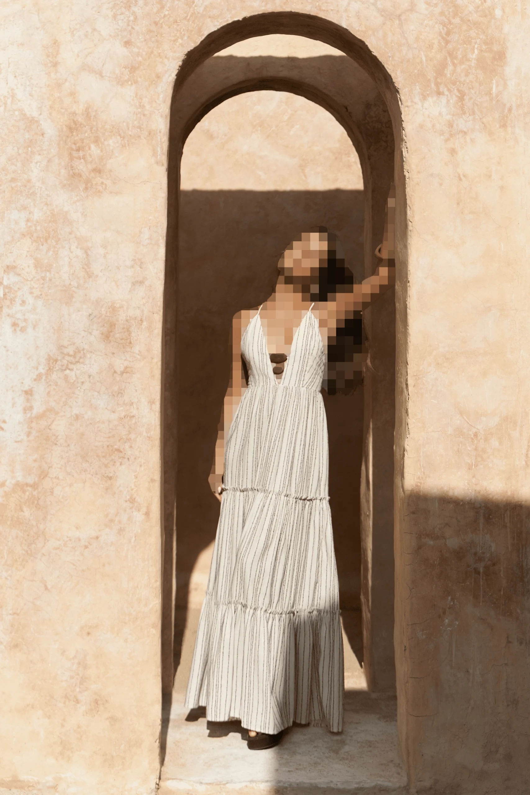 asman-boncuk-detay-kahve-elbise-0aaf51