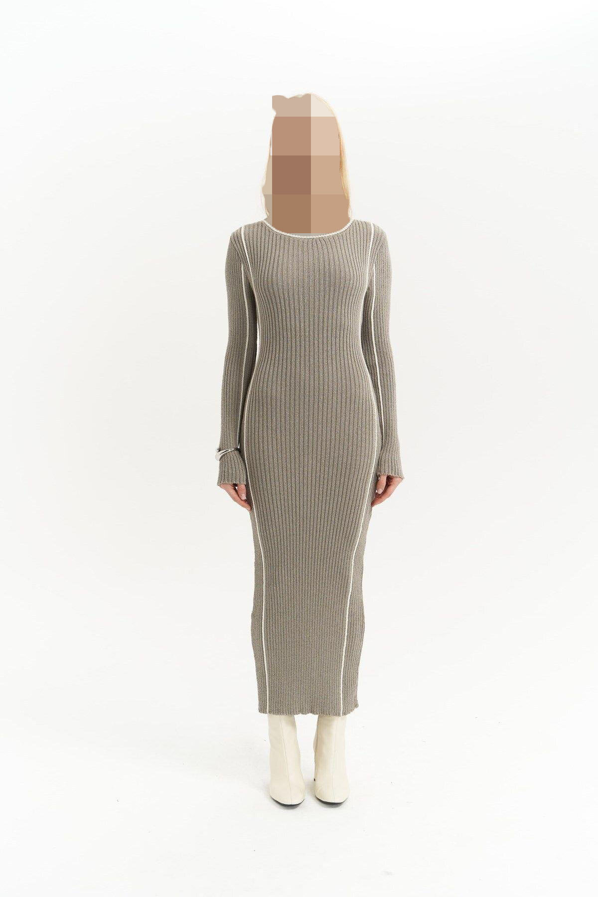 aston-cizgi-detay-gri-triko-elbise-d-5126 بافت خاکستری با جزئیات نواری آستون