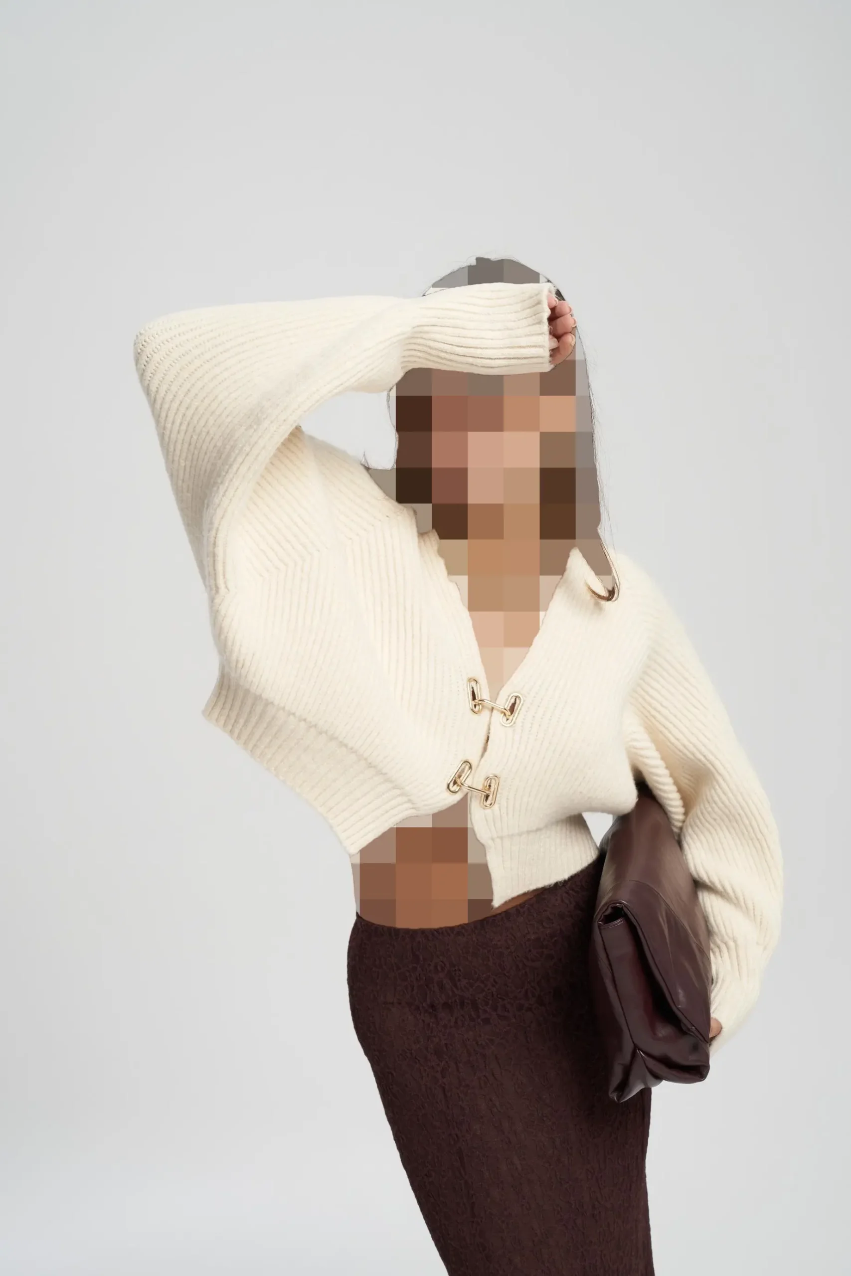 luna-metal-detay-bej-kisa-triko-hirka-0002-2 بافت کوتاه بژ لونا