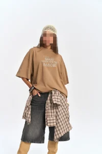 تی شرت فری سایز کرم Baddie